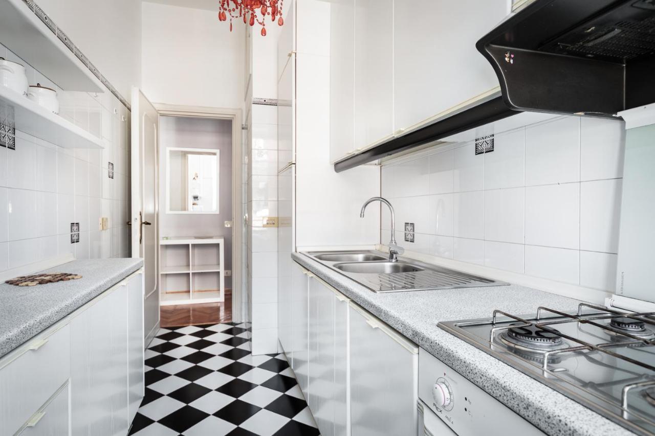 Sunny Flat Near Villa Borghese Roma Exterior foto